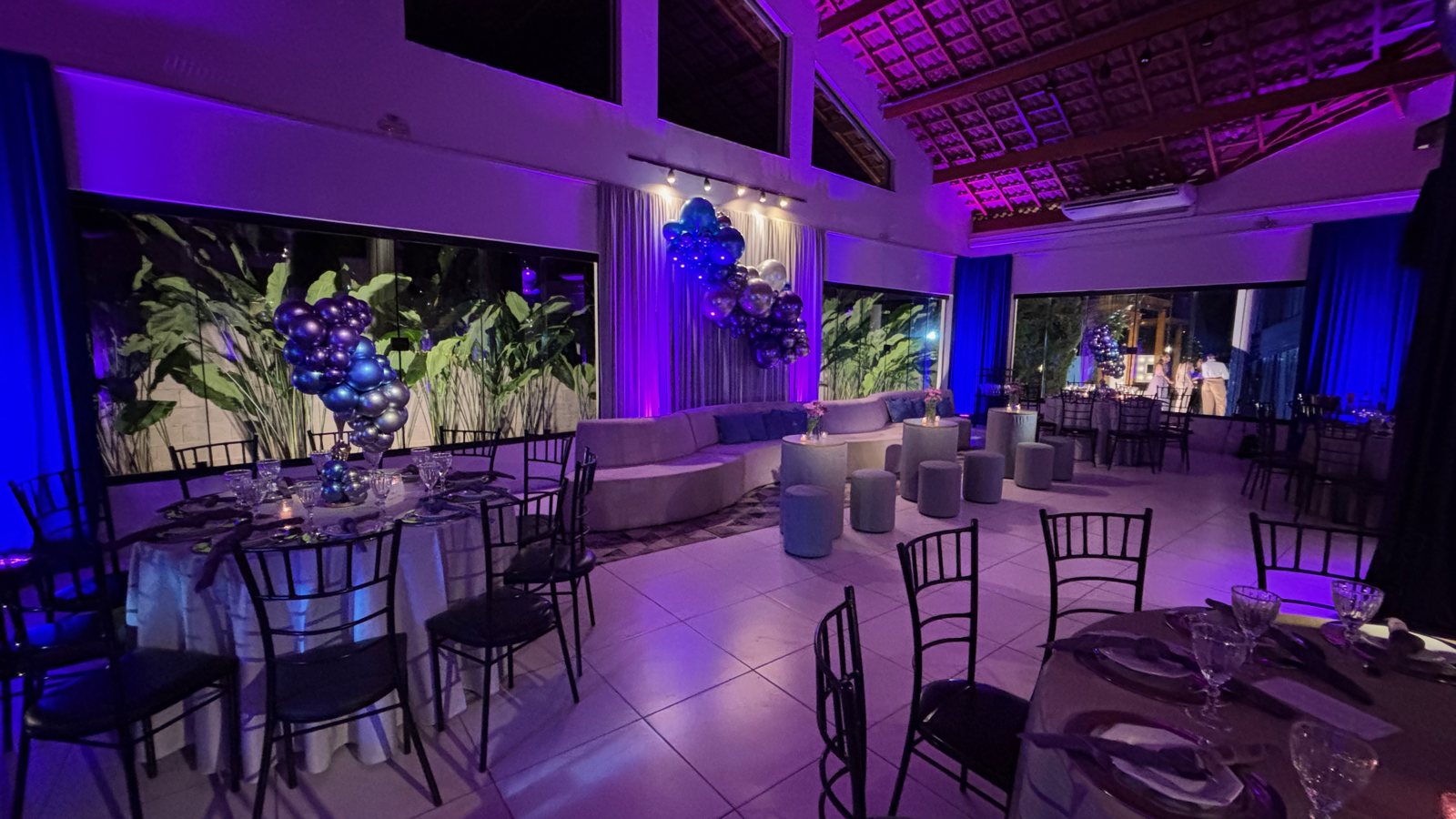 Iluminação decorativa em evento